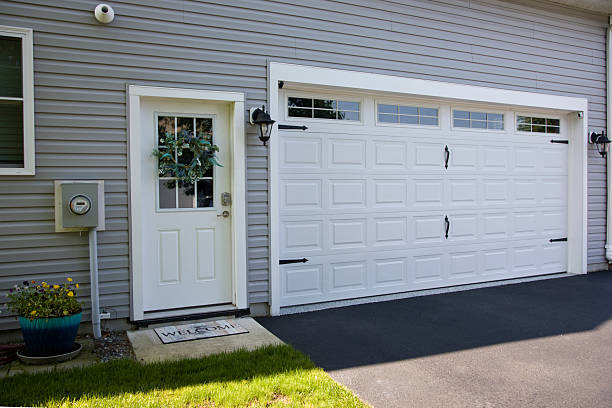 24/7 Emergency Garage Door Panel Replacement experts in Coalgate, OK